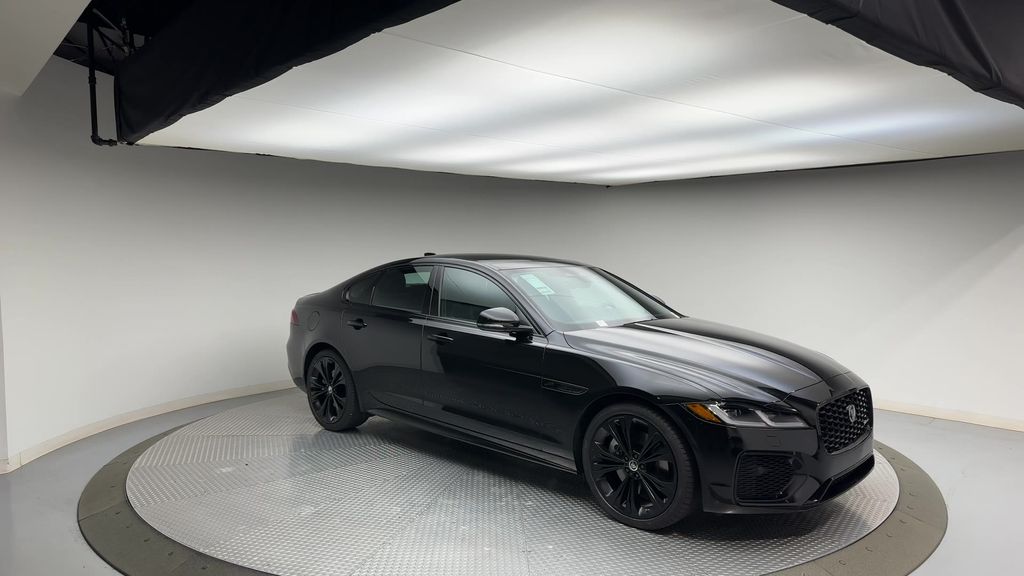 2024 Jaguar XF P300 R-Dynamic SE photo 2