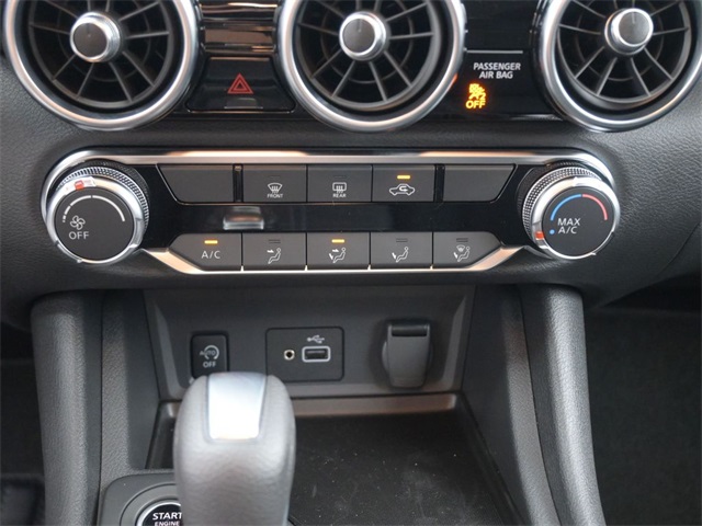 2025 Nissan Sentra S photo 4