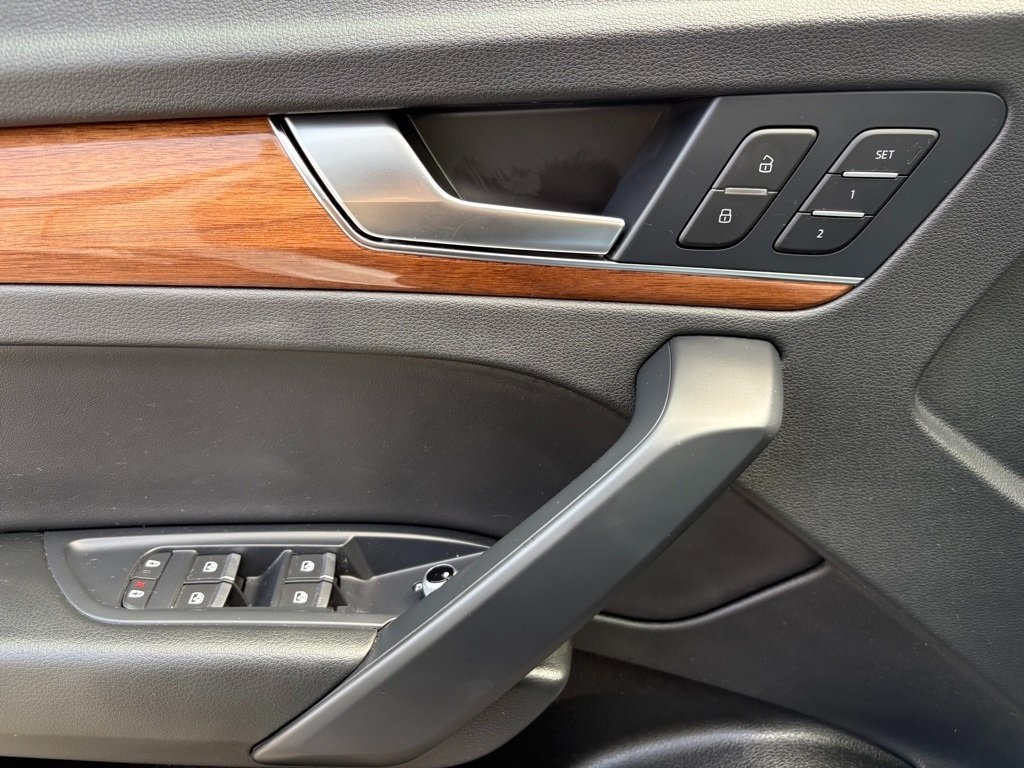 2022 Audi Q5 45 S line Premium photo 18