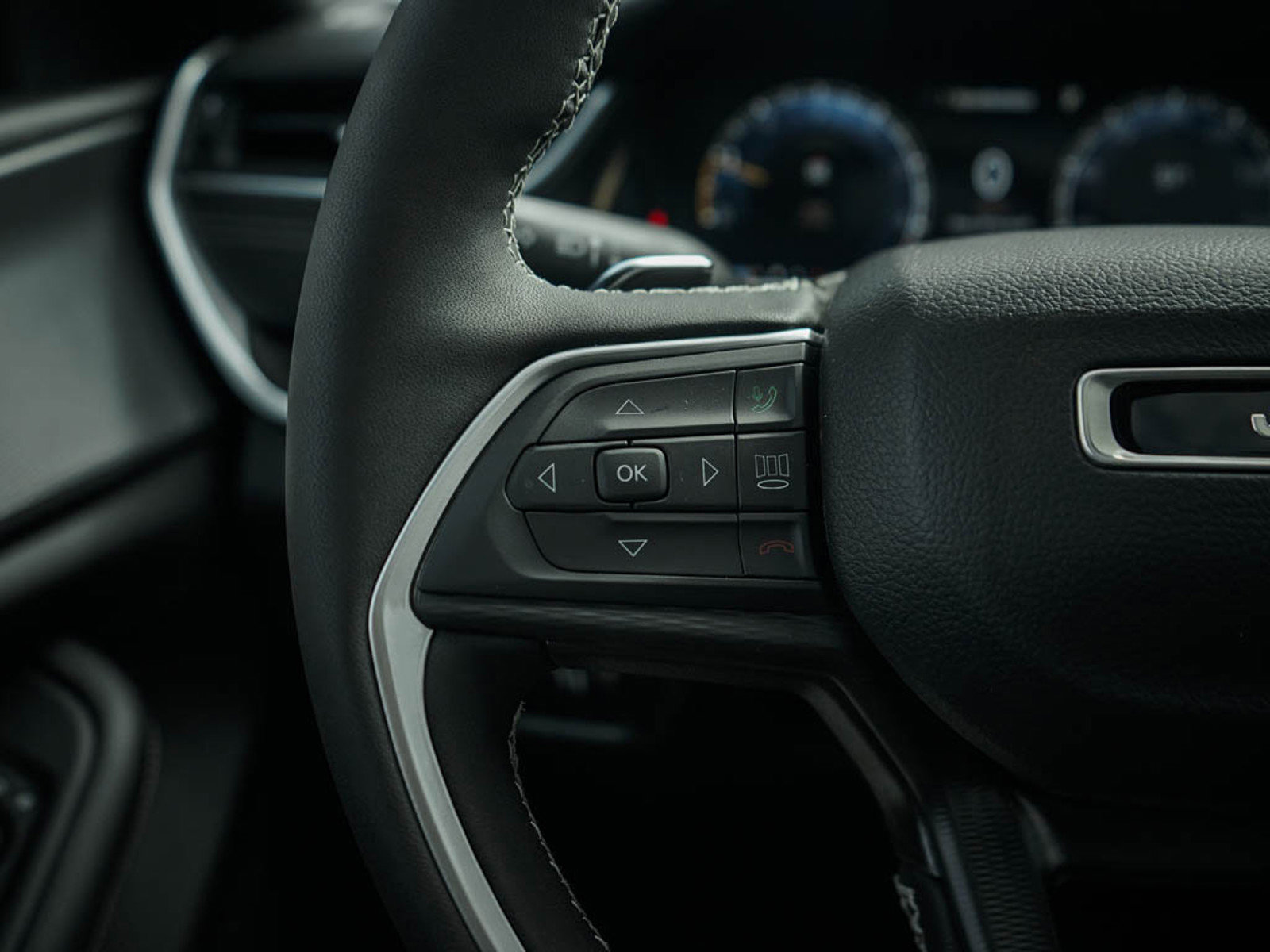 2025 Jeep Grand Cherokee Laredo photo 20