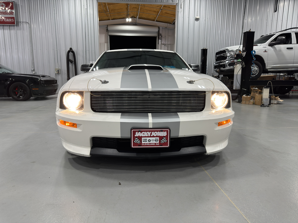 2007 Ford Mustang GT photo 16