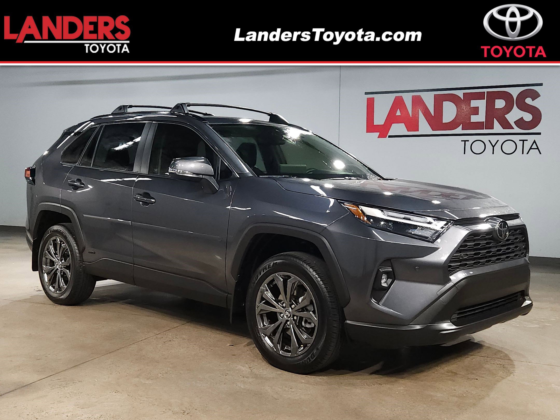 2025 Toyota RAV4 XLE Premium's photo