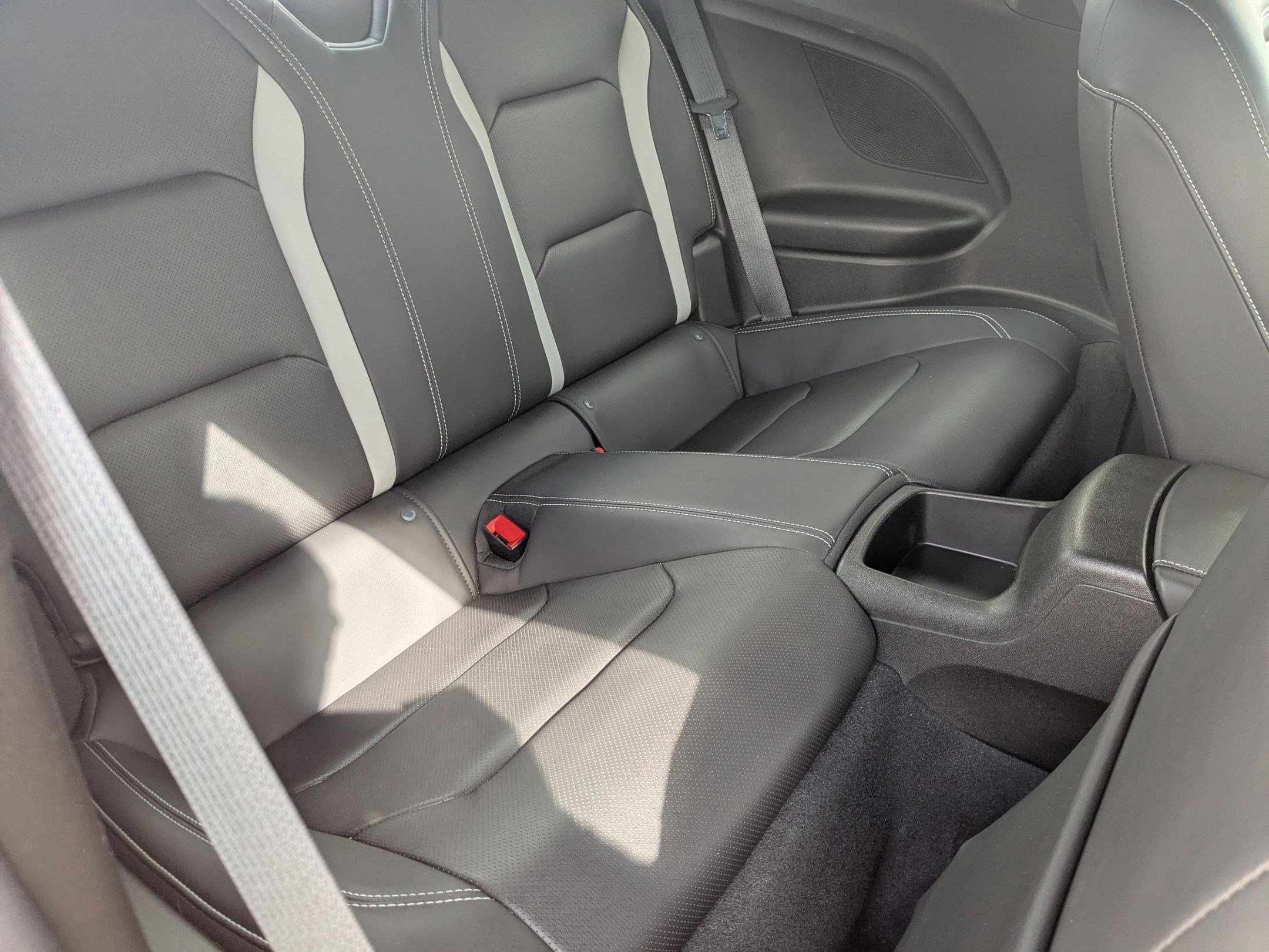 2023 Chevrolet Camaro 2LT photo 19