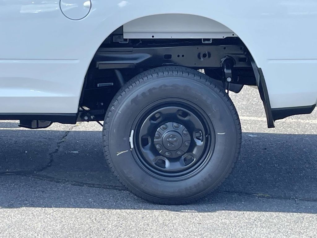 2025 Ram 2500 Tradesman photo 10