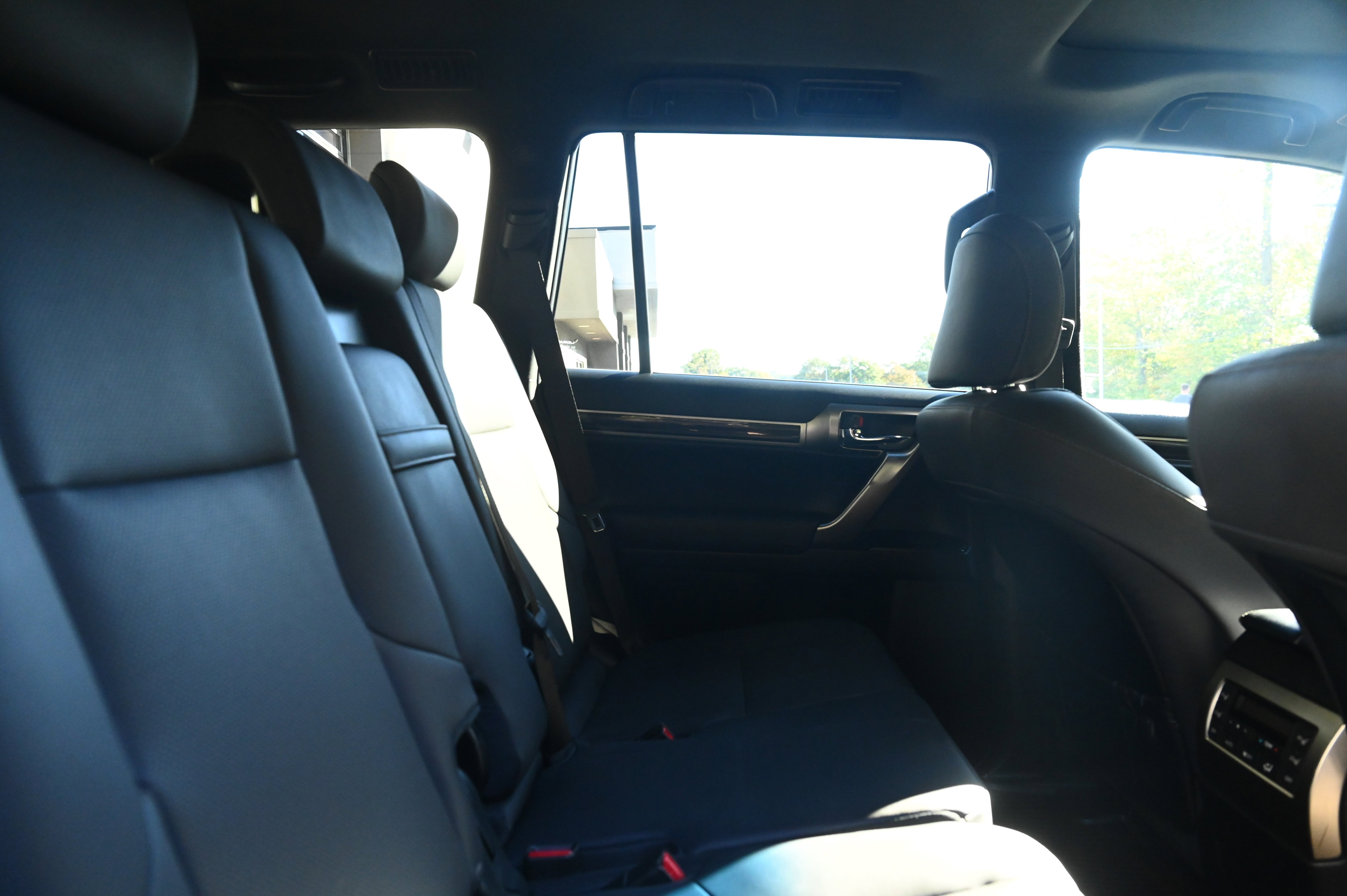 2022 Lexus GX 460 Premium photo 23