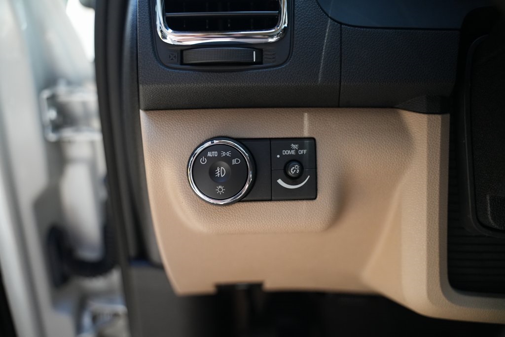 2012 Gmc Acadia Denali photo 22