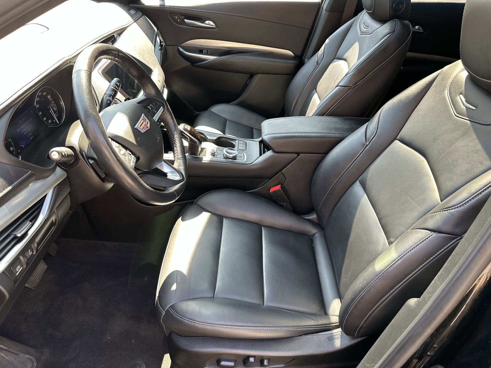 2021 Cadillac XT4 Premium Luxury photo 17