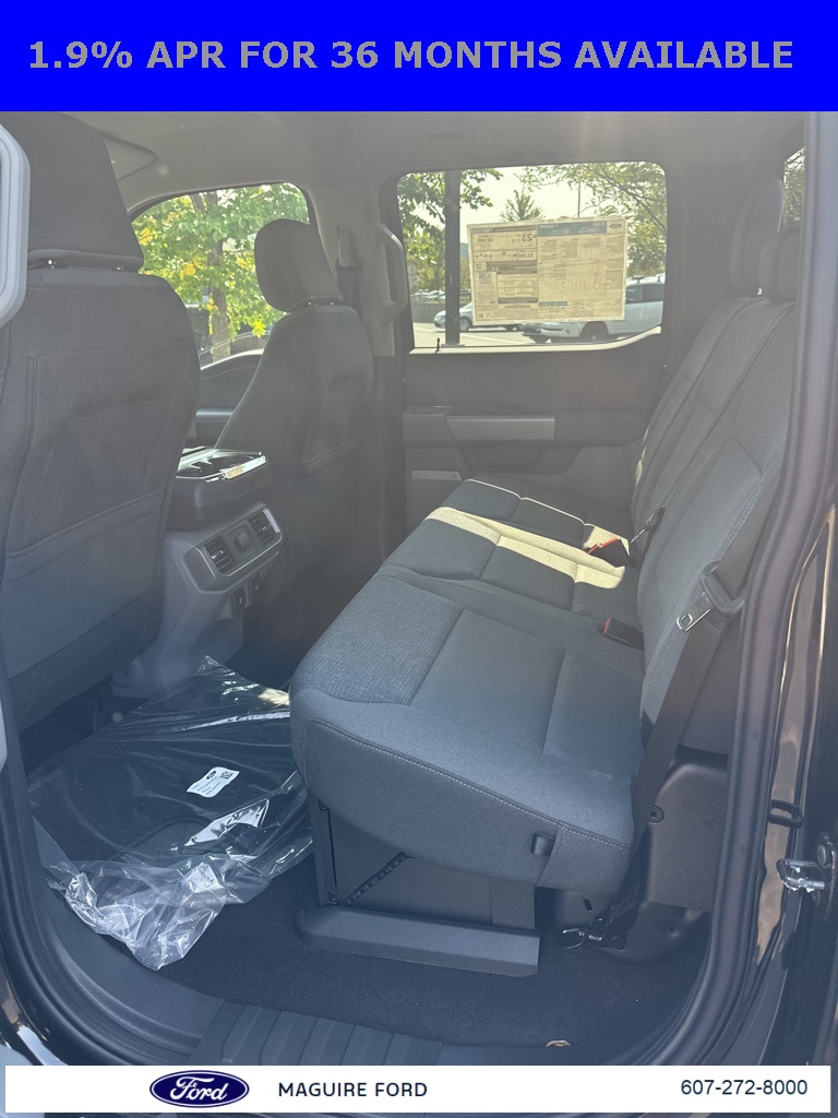 2025 Ford F-150 XLT photo 11