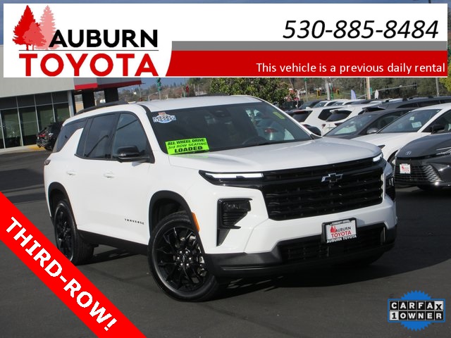 2025 Chevrolet Traverse LT's photo