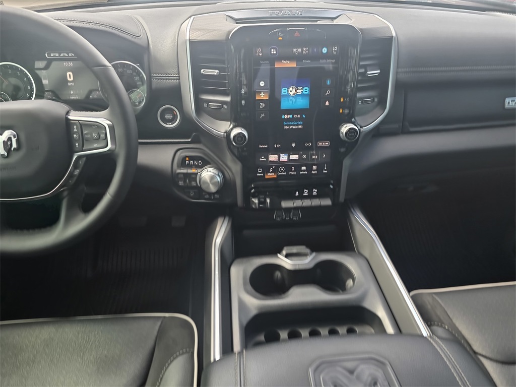 2025 Ram 1500 Laramie photo 18