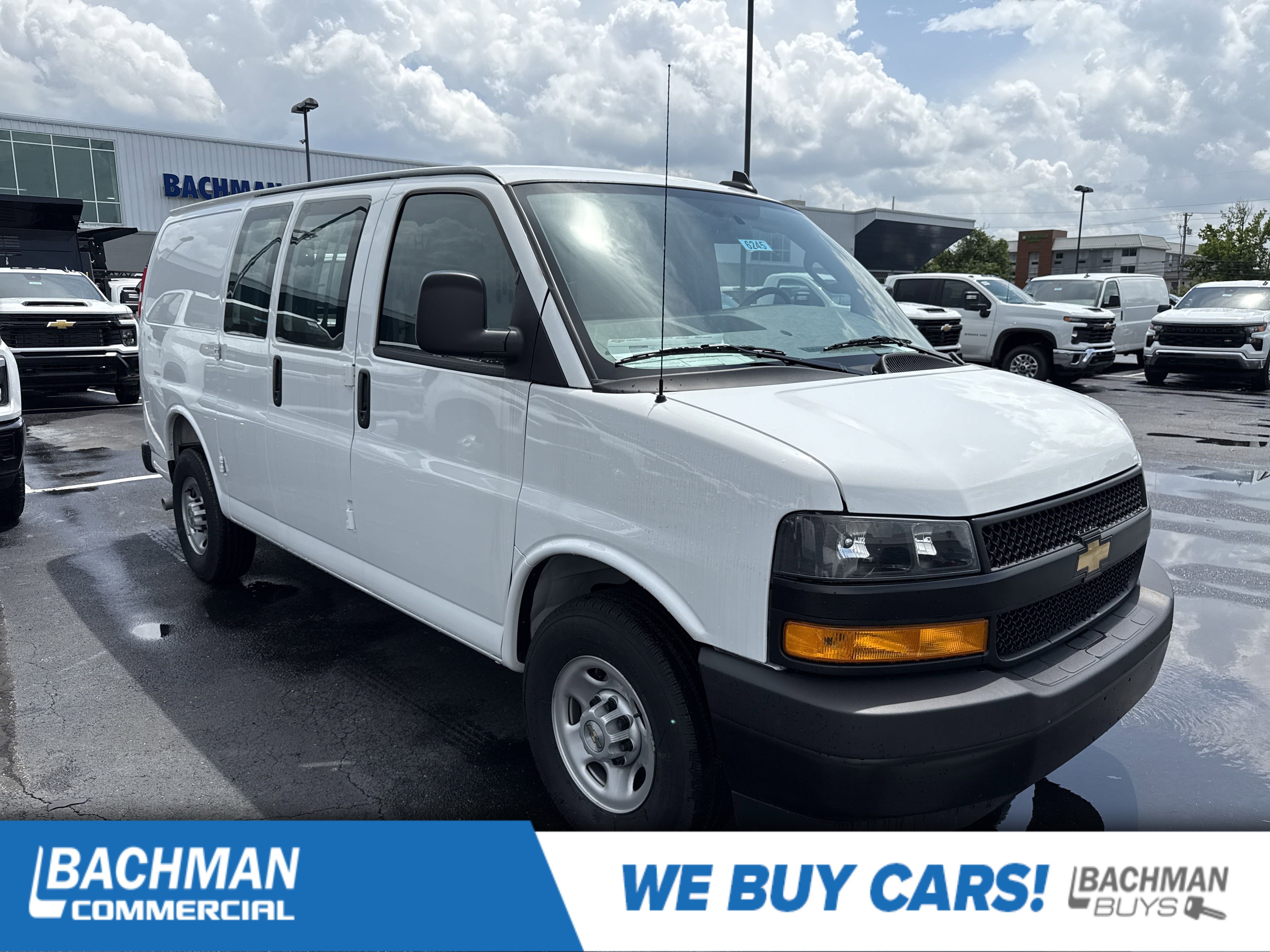2025 Chevrolet Express Cargo Work Van's photo