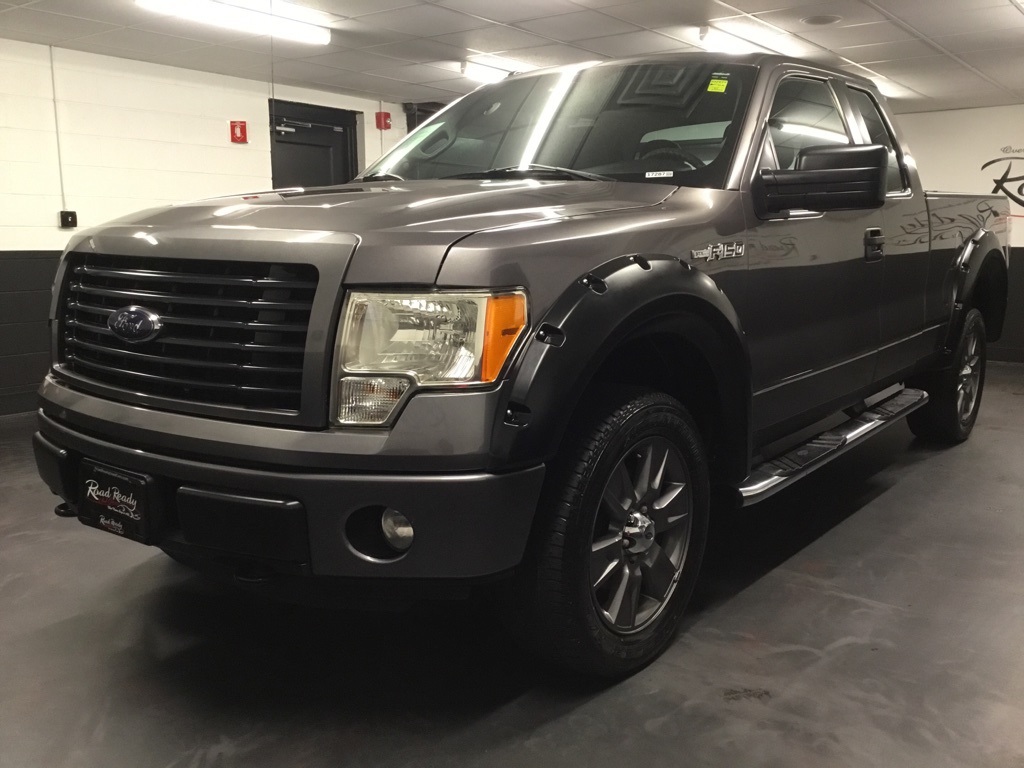 2014 Ford F-150 STX photo 2