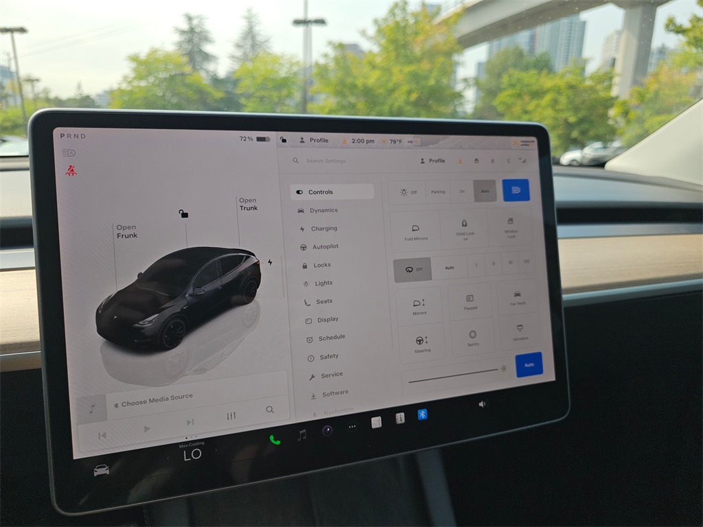 2023 Tesla Model Y Performance photo 24