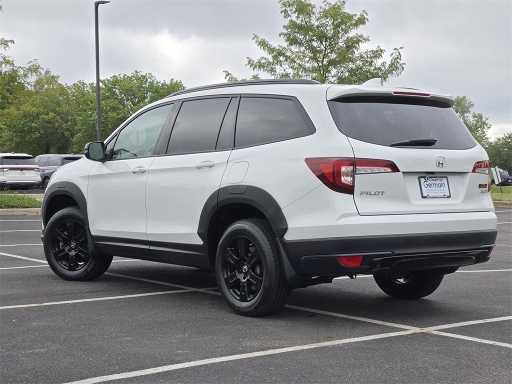 2022 Honda Pilot TrailSport photo 12
