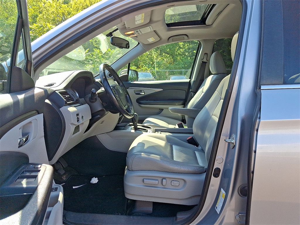 2018 Honda Pilot EX-L photo 14