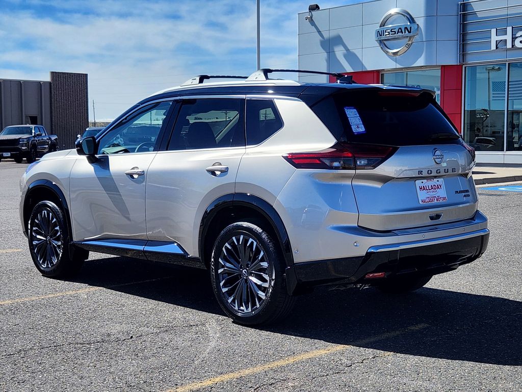 2026 Nissan Rogue Platinum photo 3
