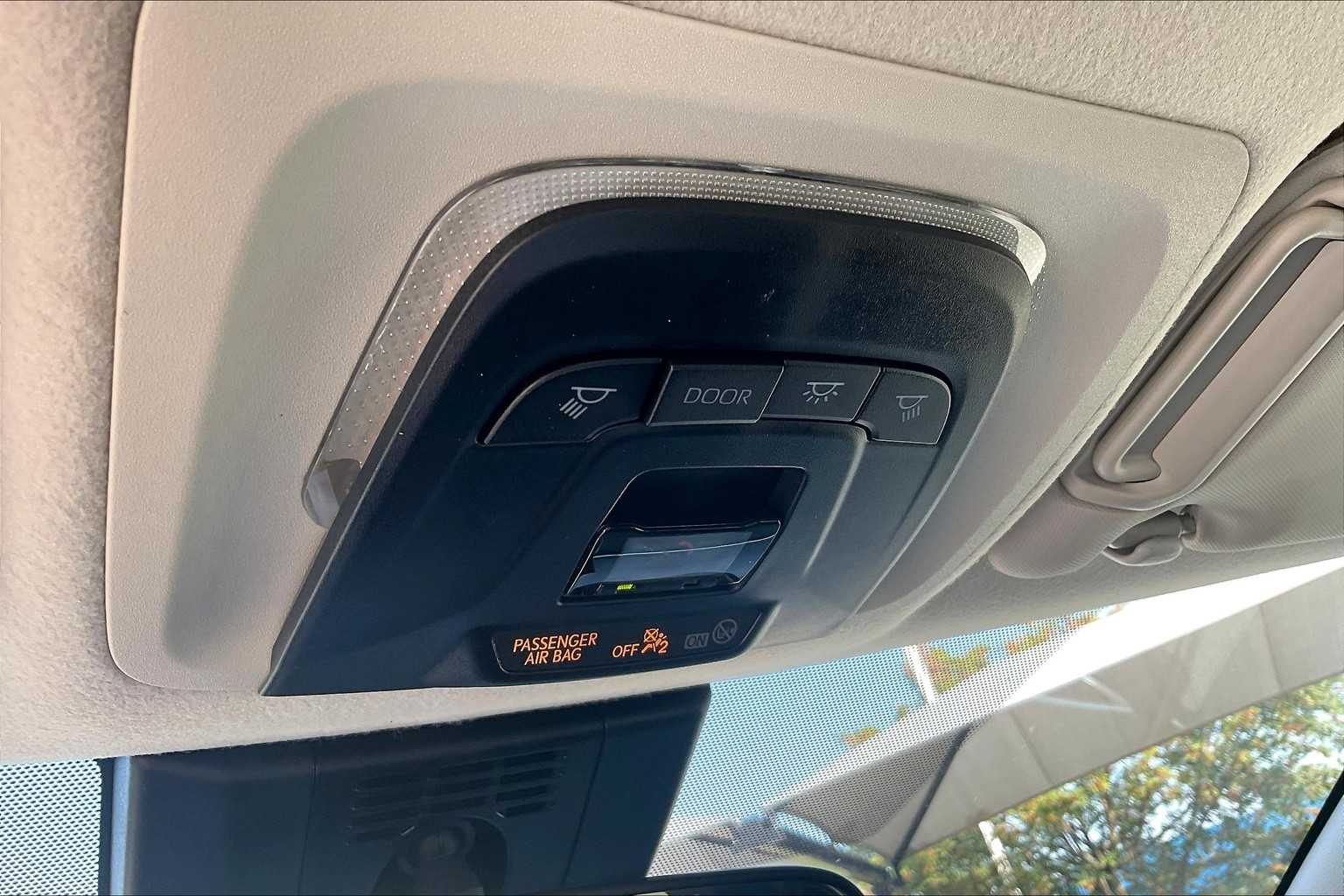 2024 Toyota Corolla LE photo 28