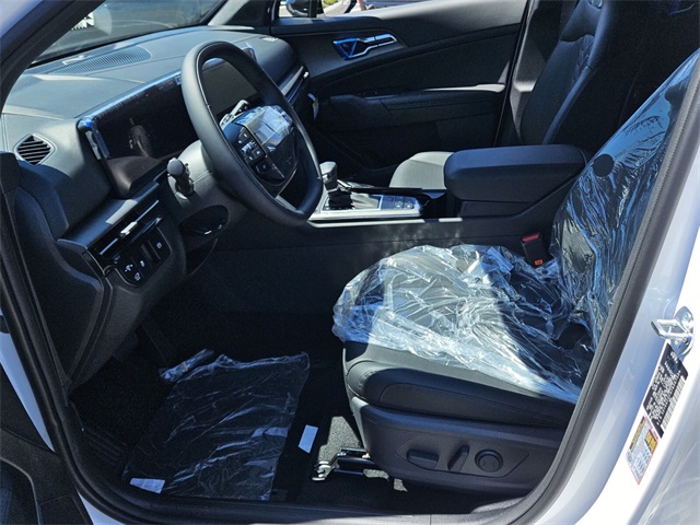 2026 Kia Sportage X-Line photo 2