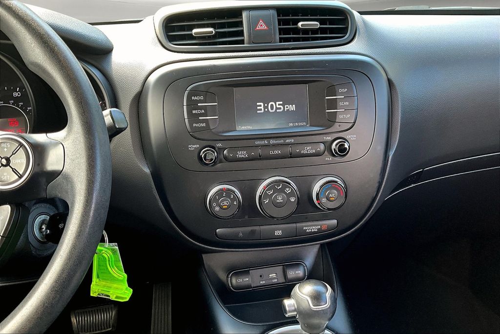2016 Kia Soul Plus photo 7