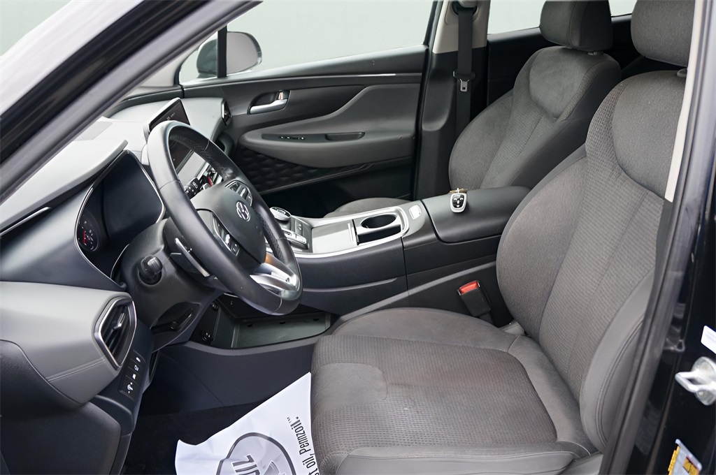 2023 Hyundai Santa Fe SEL photo 2