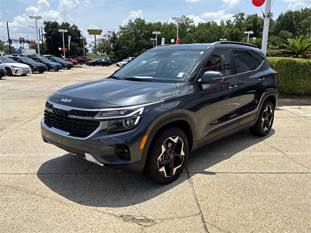 2025 Kia Seltos S photo 7