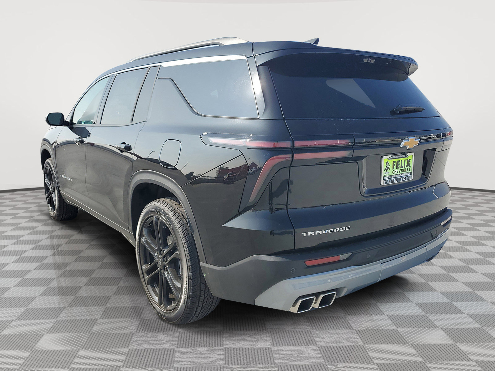 2026 Chevrolet Traverse 1LT photo 4