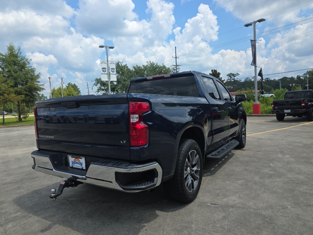 2022 Chevrolet Silverado 1500 LT photo 6