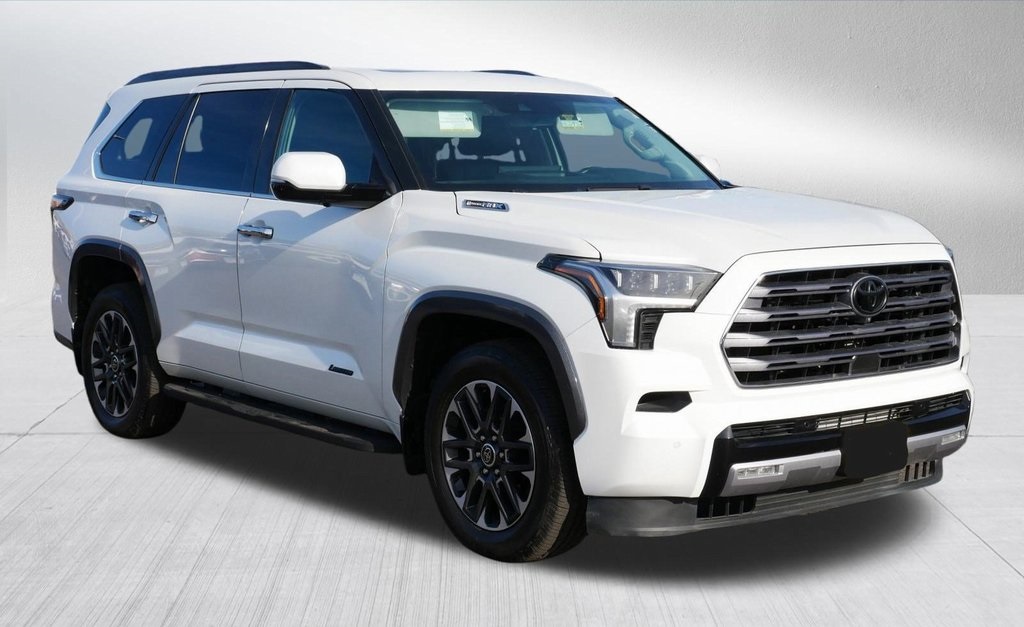 2023 Toyota Sequoia Limited's photo