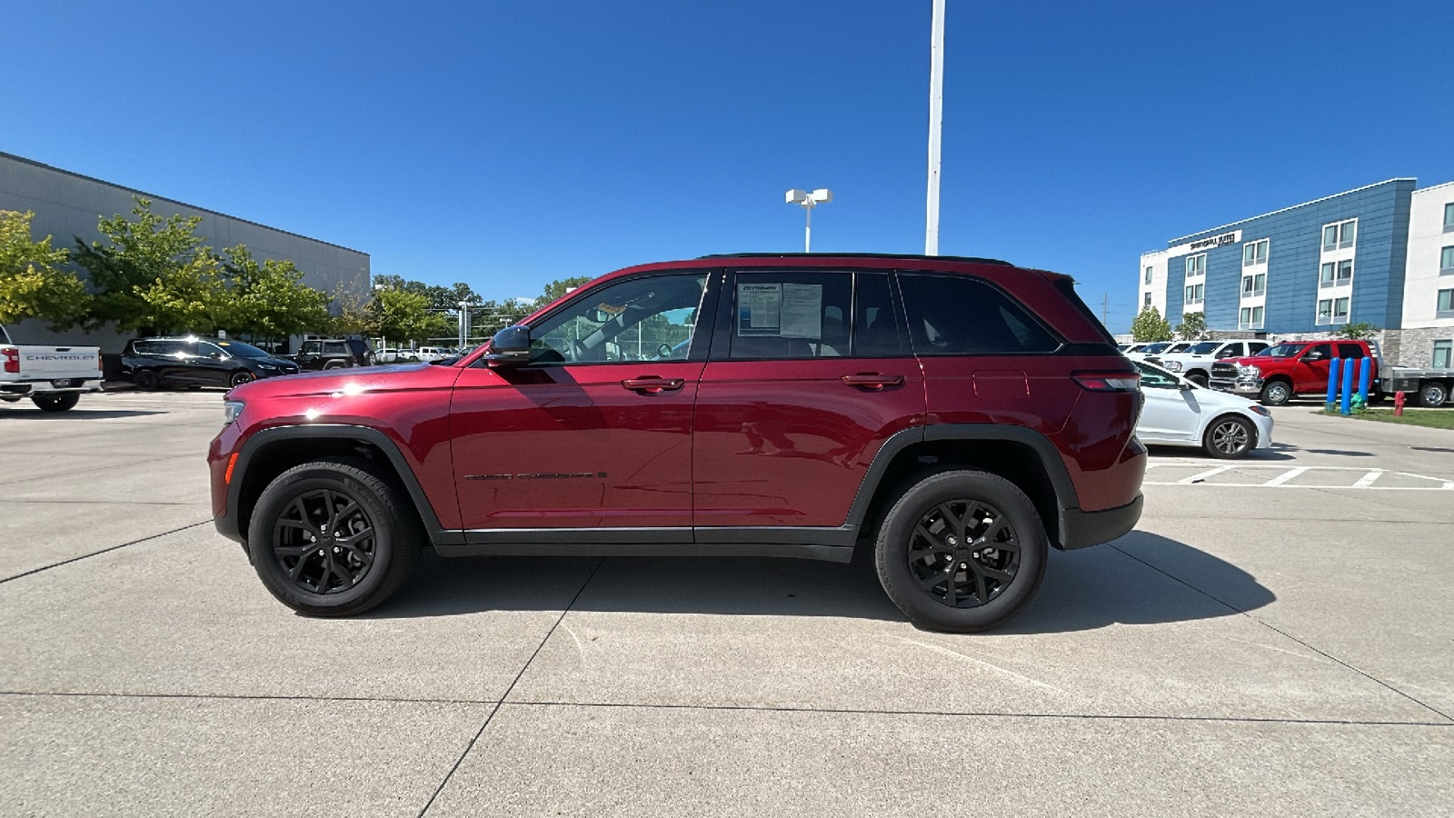 2024 Jeep Grand Cherokee Altitude X photo 5
