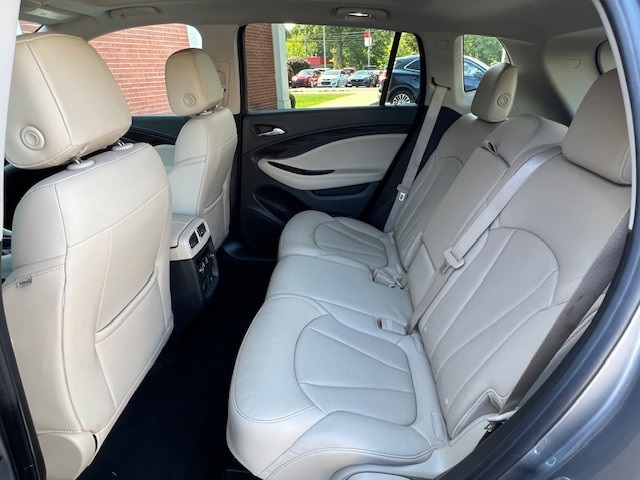 2020 Buick Envision Essence photo 13