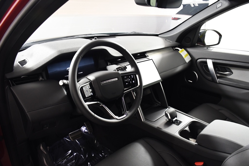 2026 Land Rover Discovery Sport Landmark