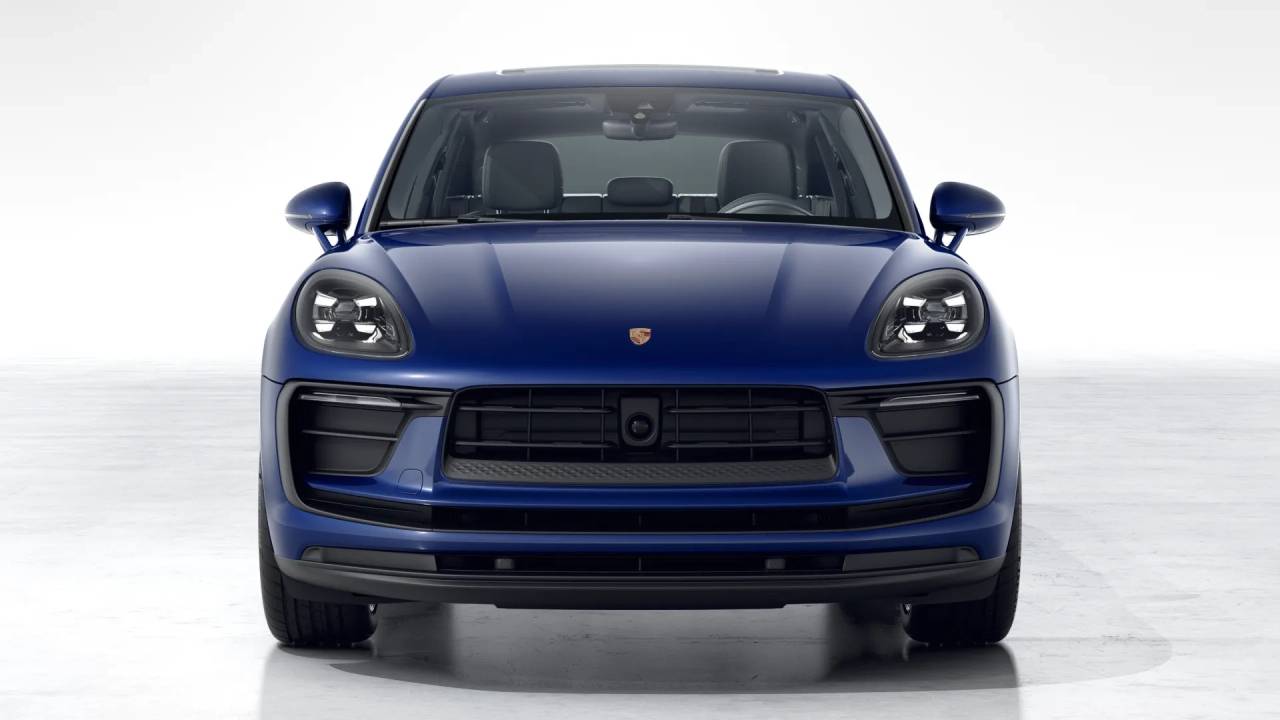 2026 Porsche Macan T photo 9