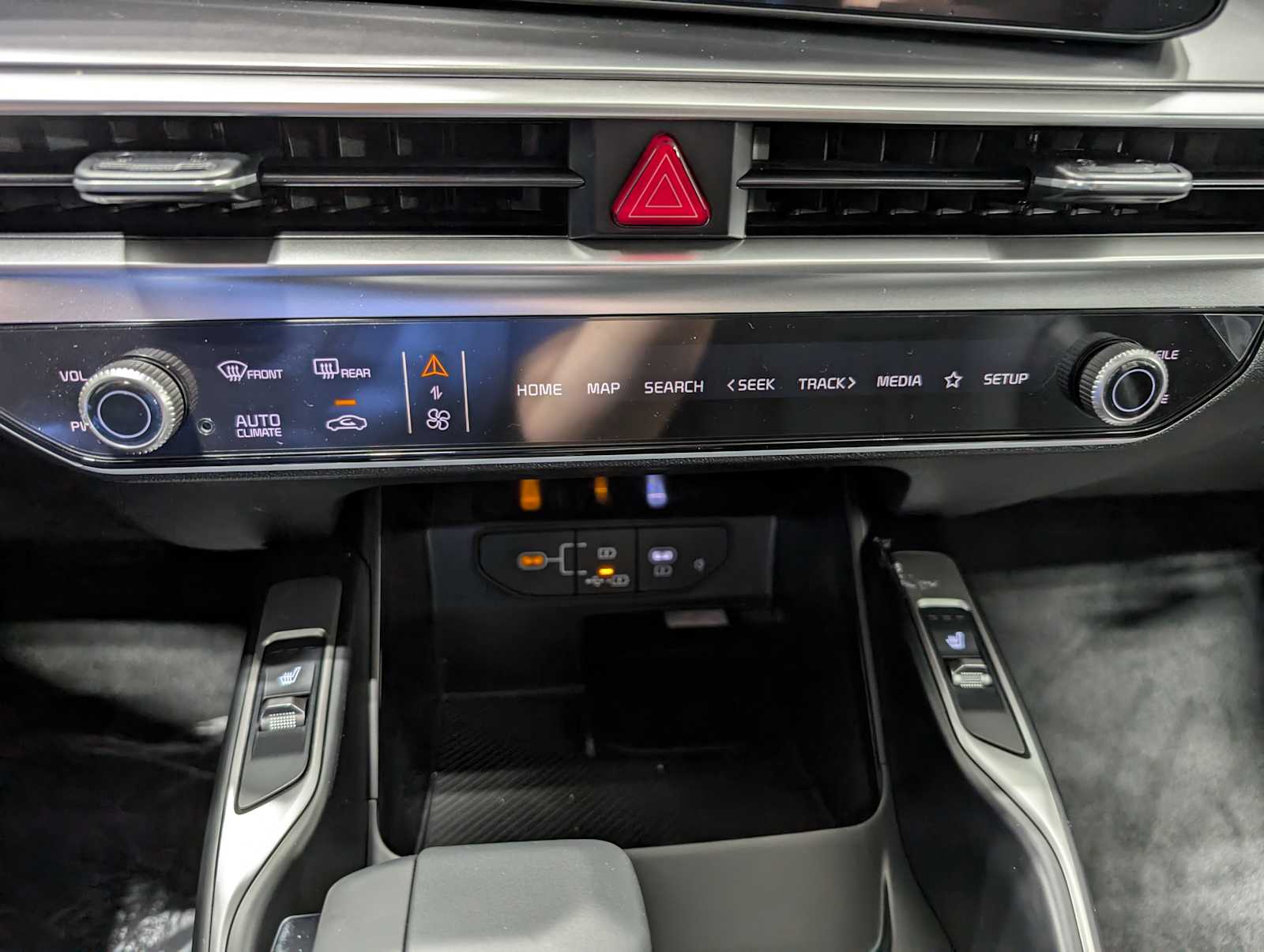 2026 Kia Sorento EX photo 26