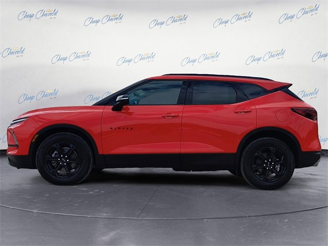 2025 Chevrolet Blazer 3LT photo 2