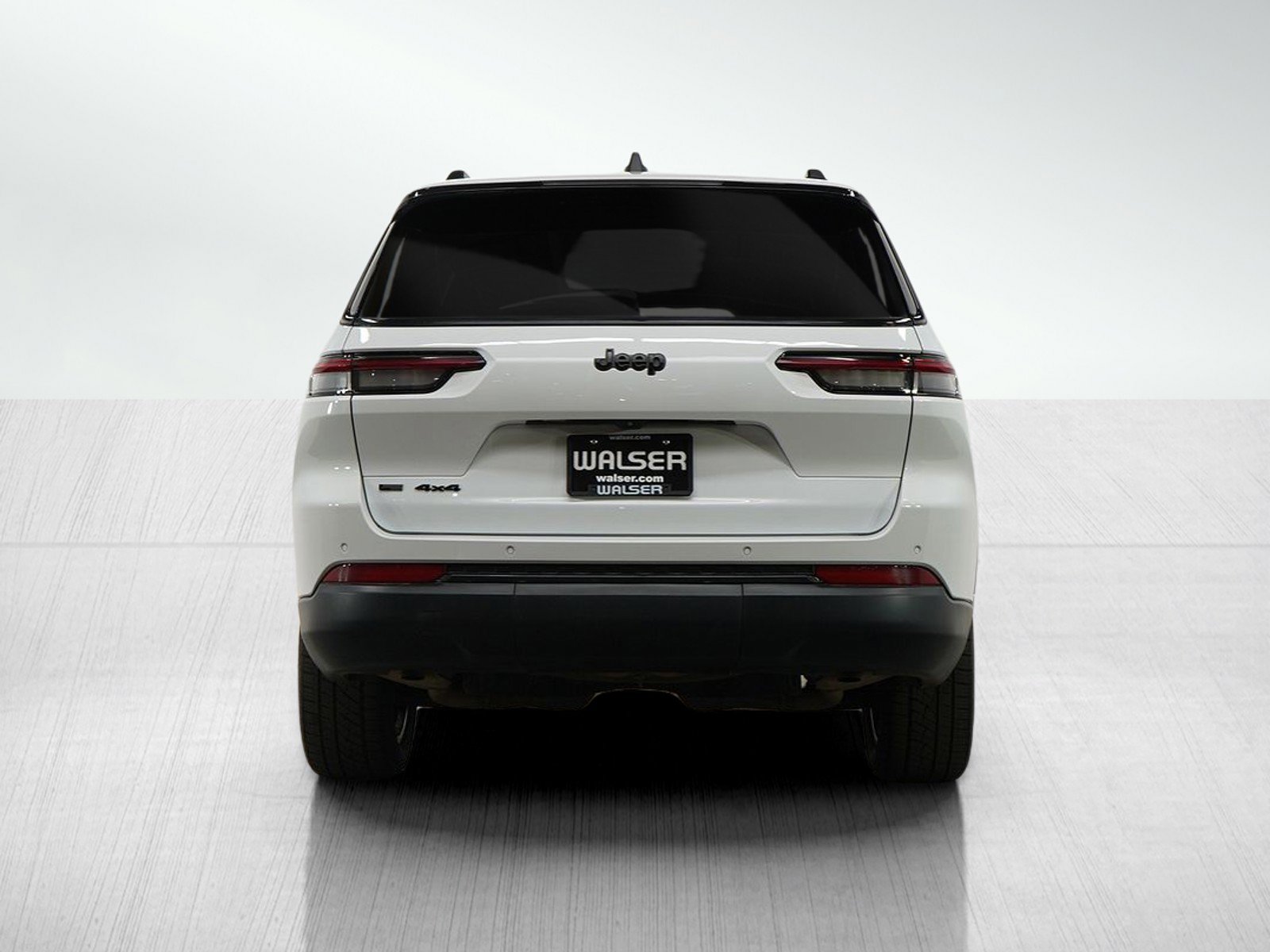 2021 Jeep Grand Cherokee Altitude photo 4