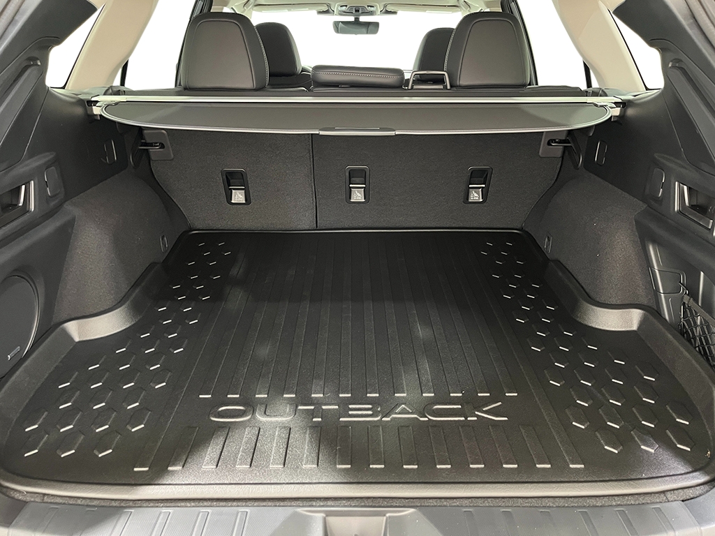 2025 Subaru Outback Limited XT photo 15