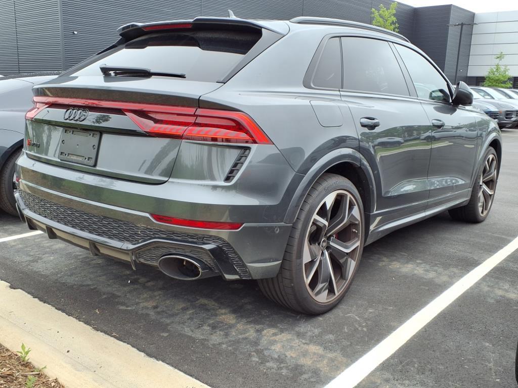 2022 Audi RS Q8 photo 4