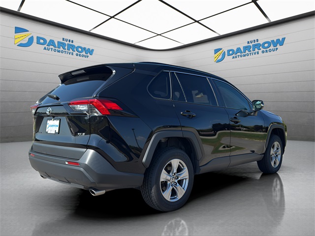 2023 Toyota RAV4 XLE photo 4