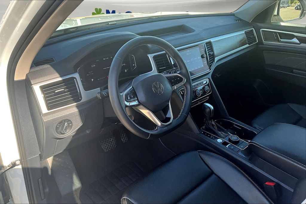 2022 Volkswagen Atlas V6 SE Technology photo 15