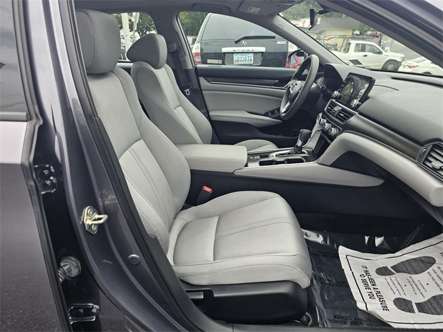2019 Honda Accord EX photo 12