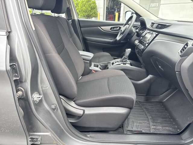 2019 Nissan Rogue Sport S photo 25