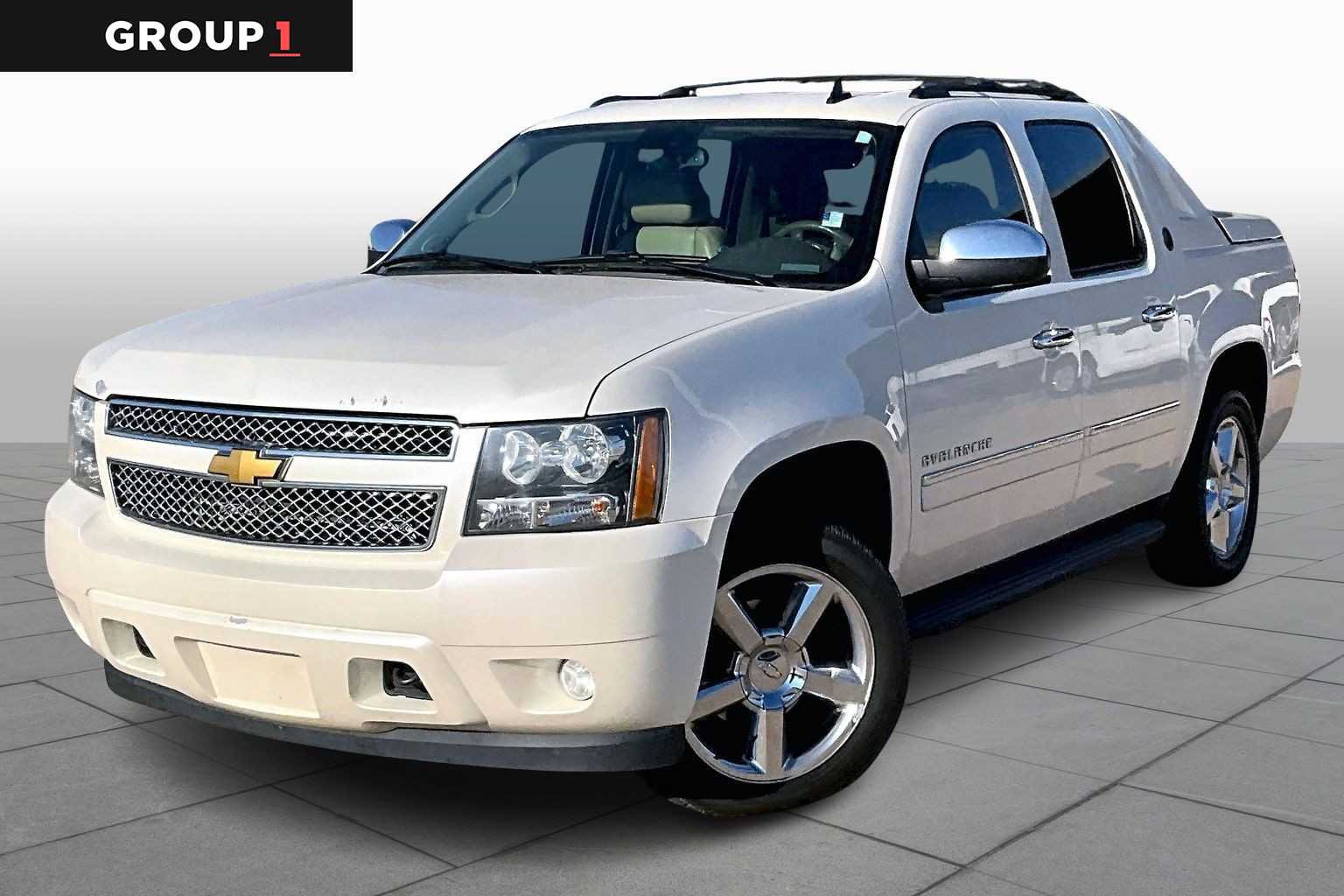 2013 Chevrolet Avalanche LTZ's photo