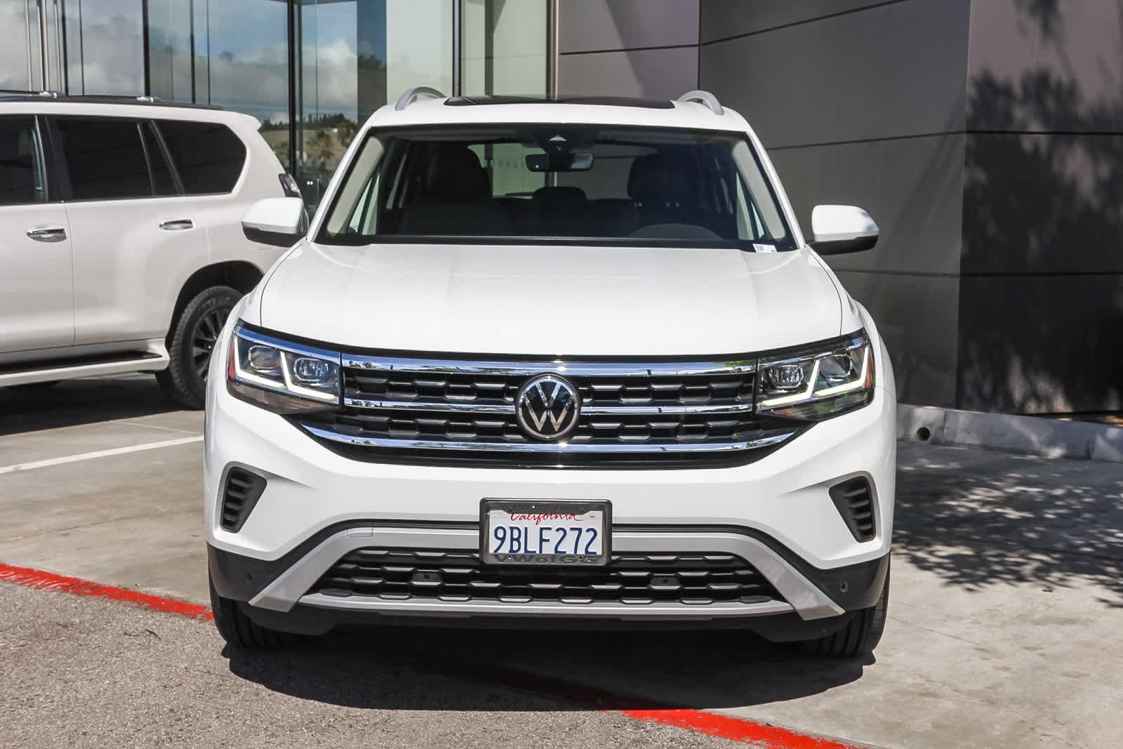 2022 Volkswagen Atlas V6 SEL photo 2