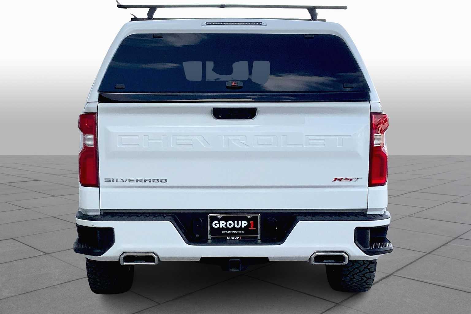 2023 Chevrolet Silverado 1500 RST photo 4