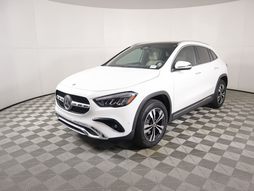 2026 Mercedes-Benz GLA GLA 250's photo