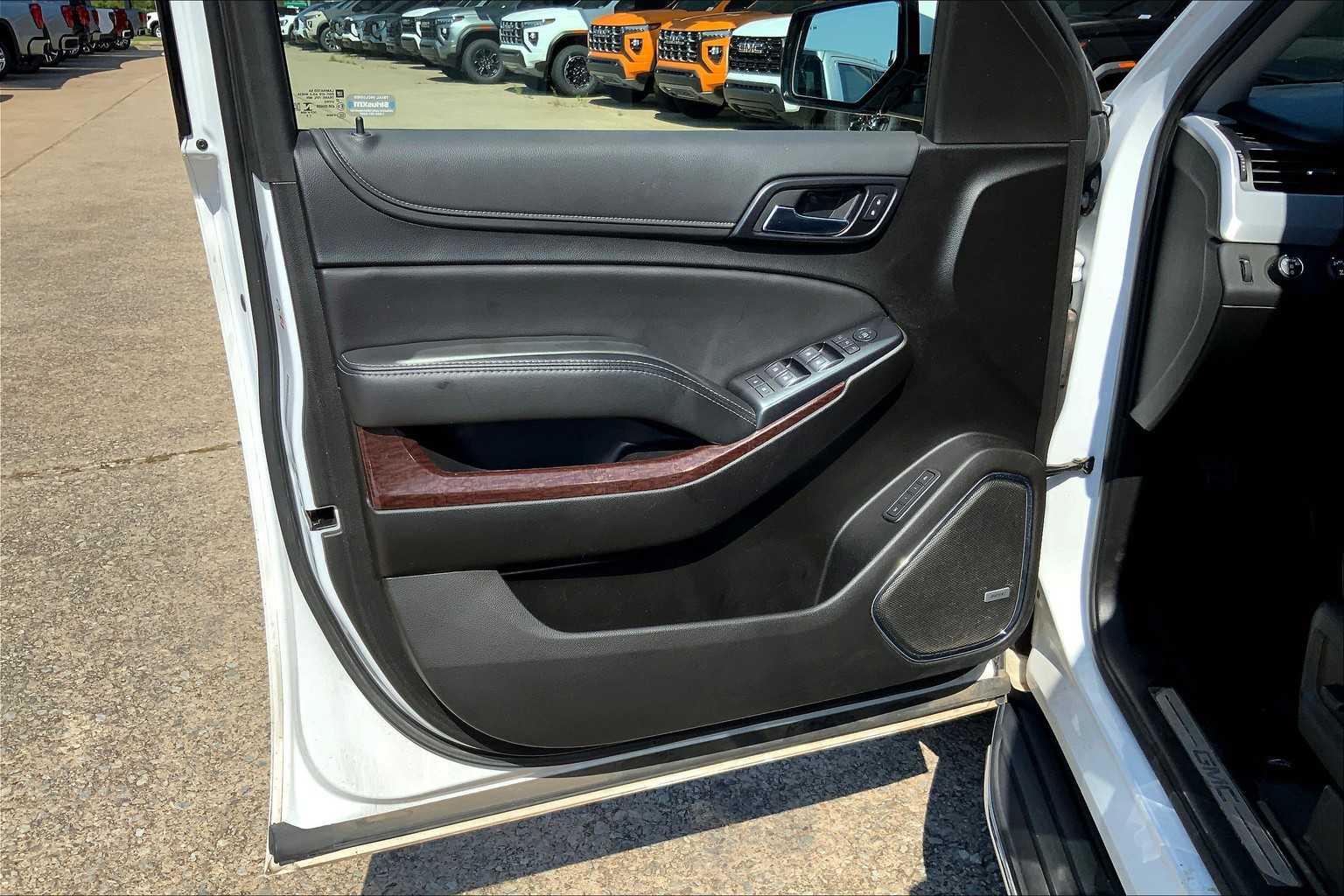 2020 Gmc Yukon XL SLT photo 20