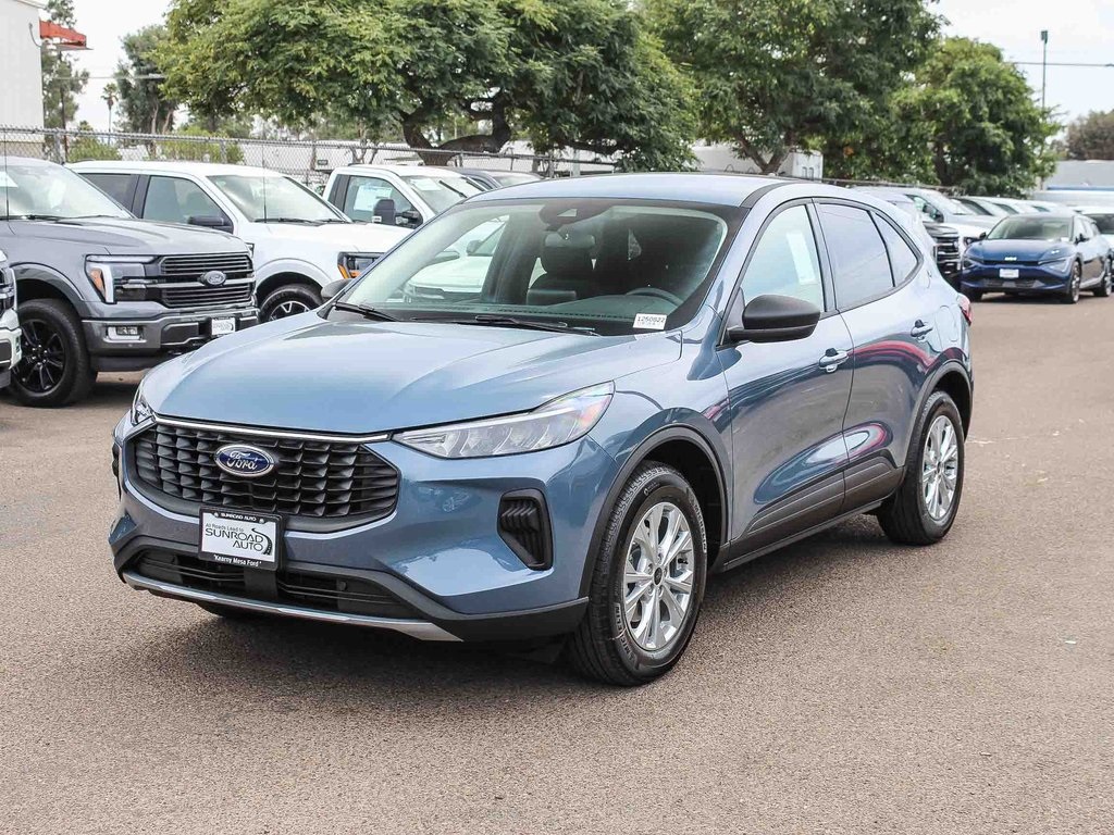2025 Ford Escape Active photo 3