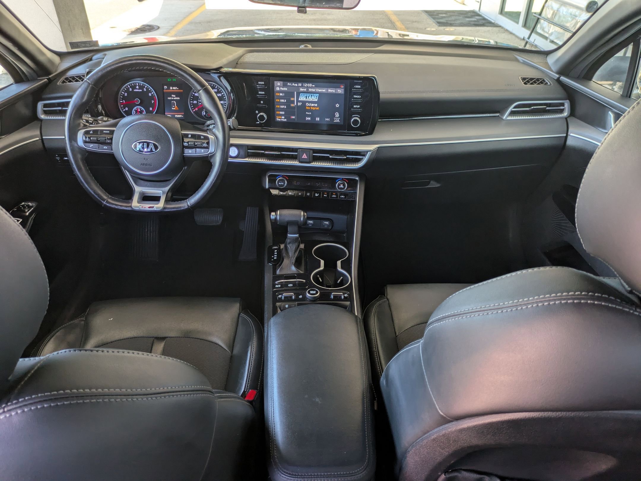 2021 Kia K5 GT-Line photo 10