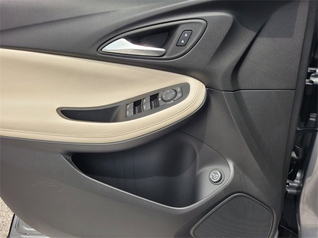 2025 Buick Encore GX Sport Touring photo 17