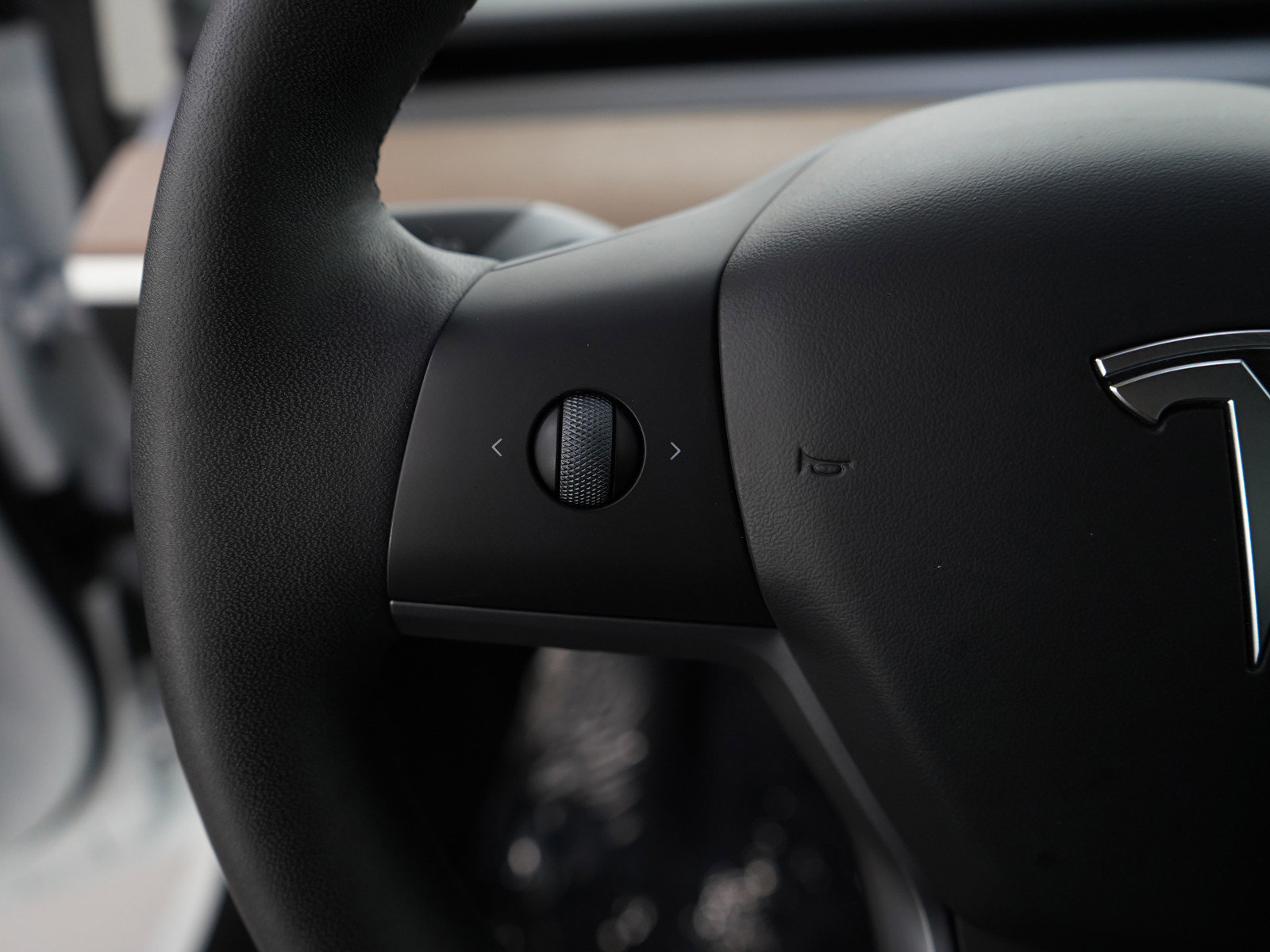2023 Tesla Model 3 Long Range photo 21